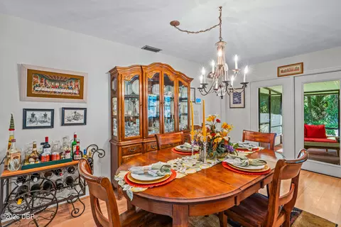 Dining - 13 Timber Trl, Ormond Beach, FL 32174 photo 1 of 2