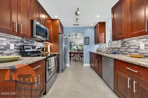 Kitchen - 16 Misners Trl E, Ormond Beach, FL 32174 photo 1 of 1
