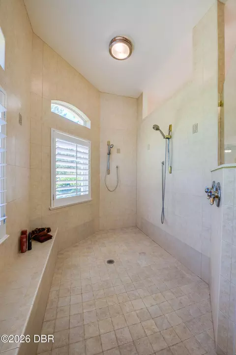 Bath - 25 Remington Rd, Ormond Beach, FL 32174 photo 4 of 9