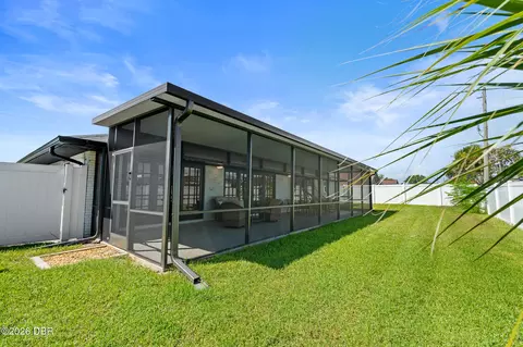 Exterior - 4 Saint Johns Pl, Ormond Beach, FL 32176 photo 3 of 3