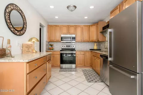 Kitchen - 26 Soco Trl, Ormond Beach, FL 32174 photo 1 of 3