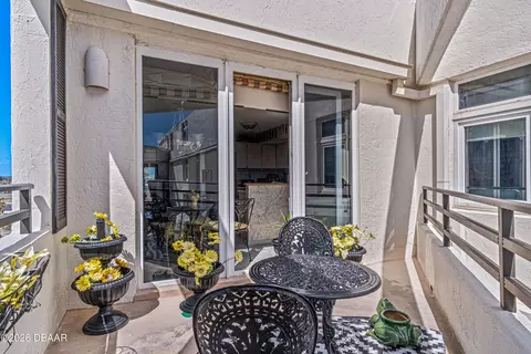 Exterior - 395 S Atlantic Ave, Ormond Beach, FL 32176 photo 1 of 5
