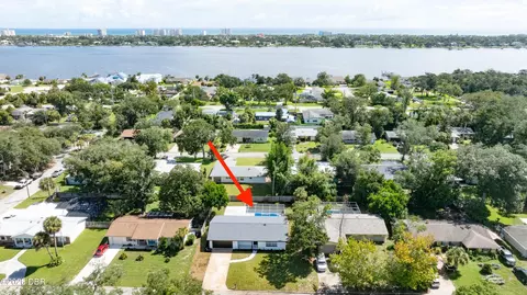 View/Area - 911 Woodmere Cir, Ormond Beach, FL 32174 photo 4 of 6