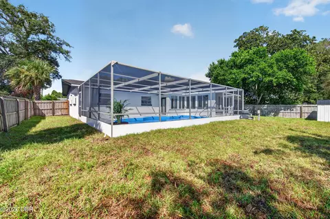 Exterior - 911 Woodmere Cir, Ormond Beach, FL 32174 photo 7 of 10