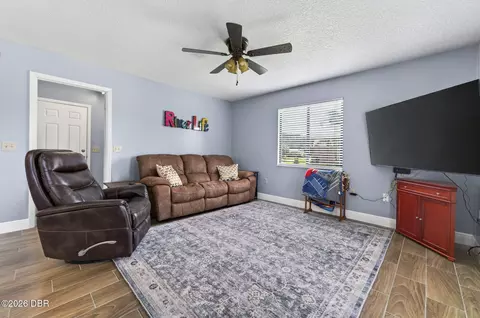Living - 1613 Juno Trl, Astor, FL 32102 photo 2 of 6
