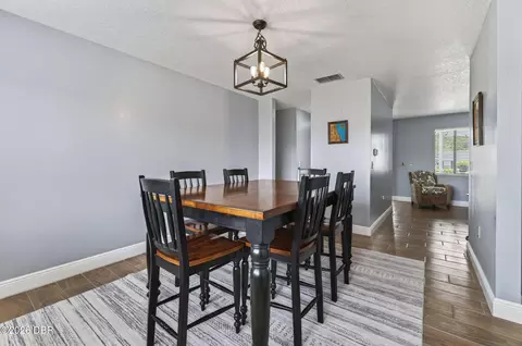 Dining - 1613 Juno Trl, Astor, FL 32102 photo 5 of 6
