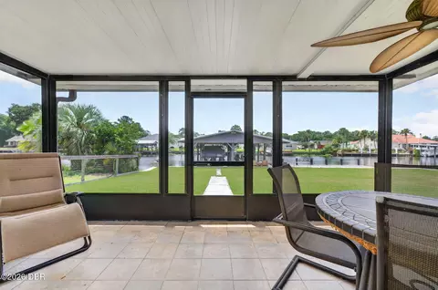 Exterior - 1613 Juno Trl, Astor, FL 32102 photo 6 of 7