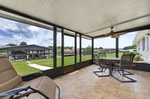 Exterior - 1613 Juno Trl, Astor, FL 32102 photo 4 of 7