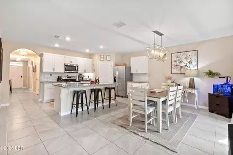 Kitchen - 246 Sandoval Dr, Ormond Beach, FL 32174 photo 6 of 6