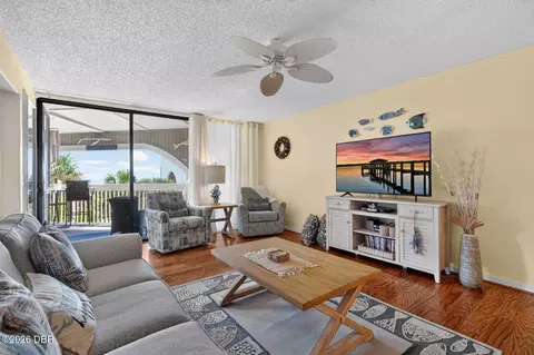 Living - 180 Ocean Hibiscus Dr, Saint Augustine, FL 32080 photo 1 of 5