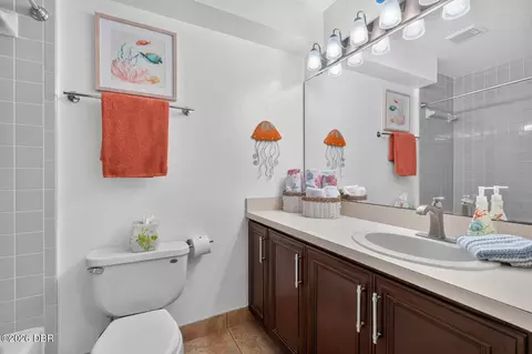 Bath - 180 Ocean Hibiscus Dr, Saint Augustine, FL 32080 photo 1 of 2