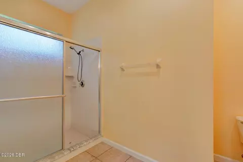 Bath - 3005 Glin Cir, Ormond Beach, FL 32174 photo 3 of 4