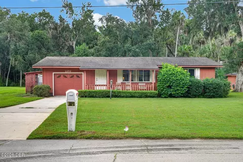 2152 Swoope Dr, New Smyrna Beach, FL 32168