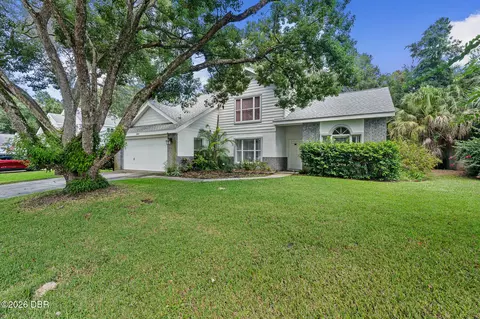 5902 Kendrew Dr, Port Orange, FL 32127