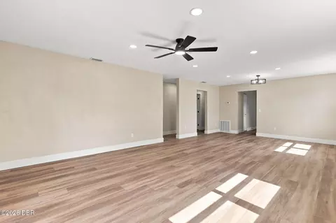 Living - 256 Laws Ln, Ormond Beach, FL 32174 photo 3 of 11