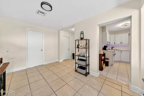 Entry Way - 71 Fairview Ave, Ormond Beach, FL 32174 photo 1 of 2