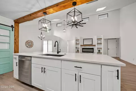 Kitchen - 5 Winding Woods Trl, Ormond Beach, FL 32174 photo 3 of 6