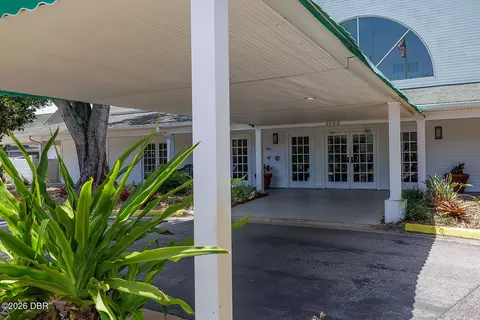 Exterior - 1416 Kilrush Dr, Ormond Beach, FL 32174 photo 11 of 16
