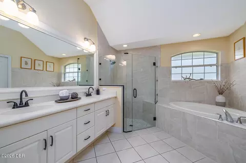 Bath - 1416 Kilrush Dr, Ormond Beach, FL 32174 photo 1 of 3
