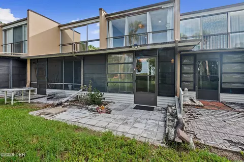 Exterior - 5500 Ocean Shore Blvd, Ormond Beach, FL 32176 photo 8 of 9
