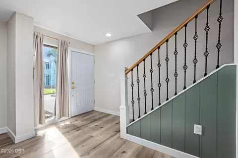 Entry Way - 5500 Ocean Shore Blvd, Ormond Beach, FL 32176 photo 1 of 6