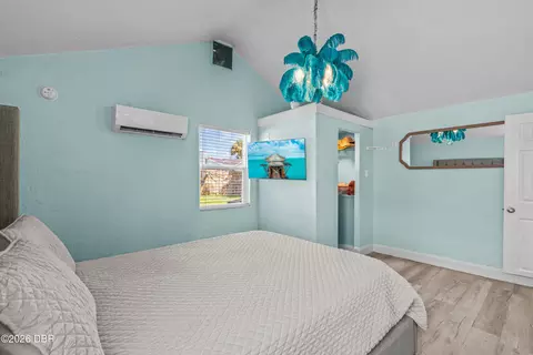 Bedroom - 7 River Dr, Ormond Beach, FL 32176 photo 3 of 5