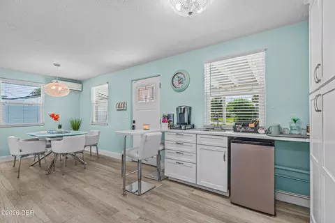 Dining - 7 River Dr, Ormond Beach, FL 32176 photo 2 of 2