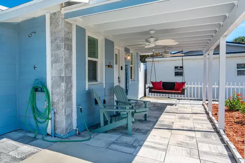 Exterior - 7 River Dr, Ormond Beach, FL 32176 photo 7 of 9