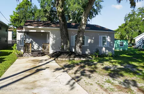 846 State Ave, Holly Hill, FL 32117
