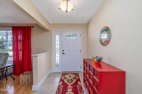 Entry Way - 4 Smugglers Cv, Ormond Beach, FL 32176 photo 1 of 2