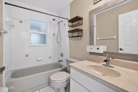 Bath - 9 China Moon Dr, Ormond Beach, FL 32174 photo 4 of 5