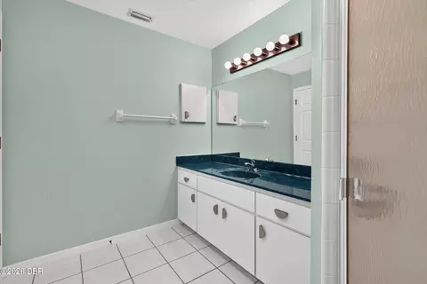 Bath - 9 China Moon Dr, Ormond Beach, FL 32174 photo 3 of 5