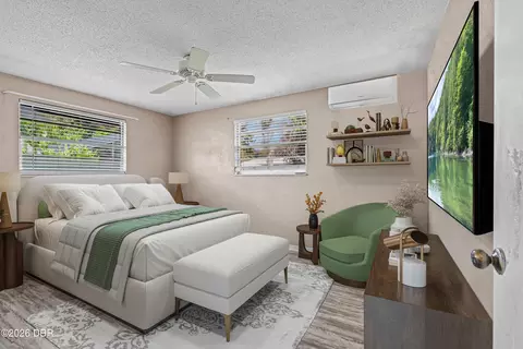 Bedroom - 211 Sanchez Ave, Ormond Beach, FL 32174 photo 4 of 4