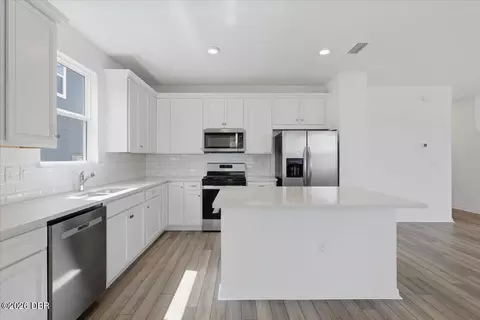 Kitchen - 66 Sage Hen Dr, Saint Augustine, FL 32095 photo 5 of 5