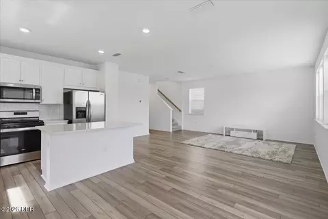 Living - 66 Sage Hen Dr, Saint Augustine, FL 32095 photo 1 of 5