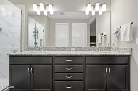 Bath - 4359 NW 54th Ter, Ocala, FL 34482 photo 2 of 3
