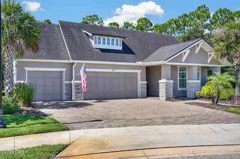 Exterior - 380 Chesham St, Ormond Beach, FL 32174 photo 3 of 23