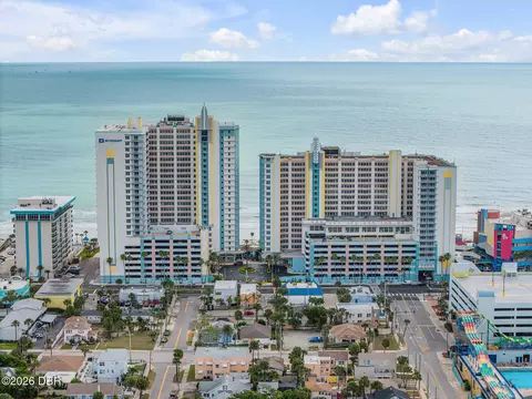 350 N Atlantic Ave, Daytona Beach, FL 32118