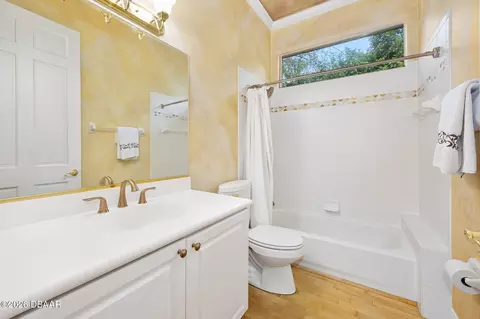 Bath - 6 Broadwater Dr, Ormond Beach, FL 32174 photo 7 of 7