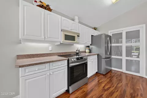 Kitchen - 911 Brookridge Ln, Ormond Beach, FL 32174 photo 3 of 3