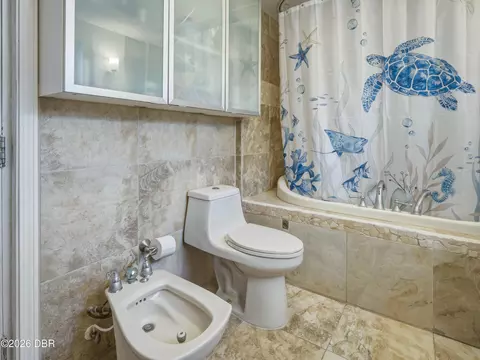 Bath - 125 Dixwood Ave, Edgewater, FL 32132 photo 4 of 6