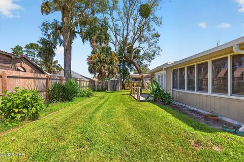 Exterior - 5 Sycamore Cir, Ormond Beach, FL 32174 photo 6 of 15