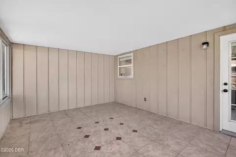 Exterior - 5 Sycamore Cir, Ormond Beach, FL 32174 photo 5 of 15