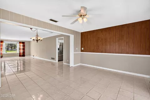 Living - 5 Sycamore Cir, Ormond Beach, FL 32174 photo 8 of 8