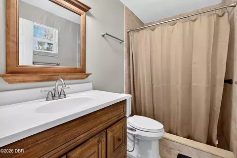 Bath - 5 Sycamore Cir, Ormond Beach, FL 32174 photo 6 of 6