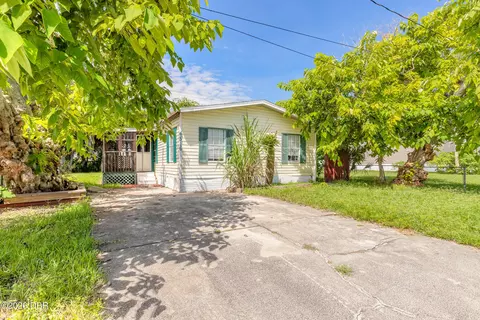 6516 Pathelen Dr, Port Orange, FL 32127