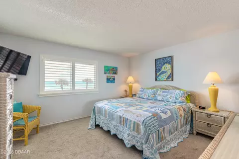 Bedroom - 1601 Ocean Shore Blvd, Ormond Beach, FL 32176 photo 1 of 4