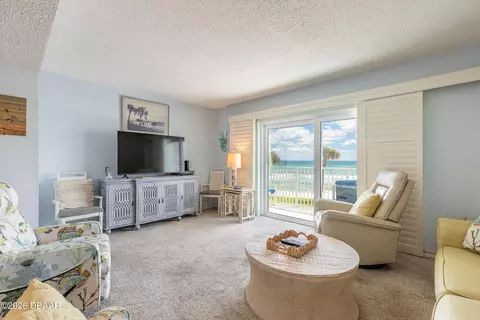 Living - 1601 Ocean Shore Blvd, Ormond Beach, FL 32176 photo 2 of 4