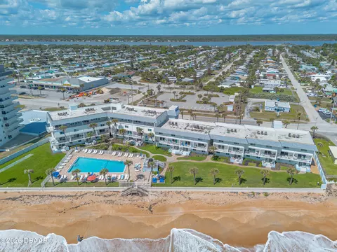 View/Area - 1601 Ocean Shore Blvd, Ormond Beach, FL 32176 photo 3 of 4