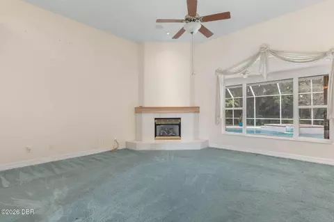 Living - 47 Cambridge Trce, Ormond Beach, FL 32174 photo 5 of 9